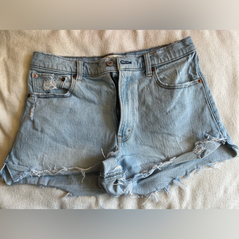 Abercrombie High Rise The Cut Off Shorts
